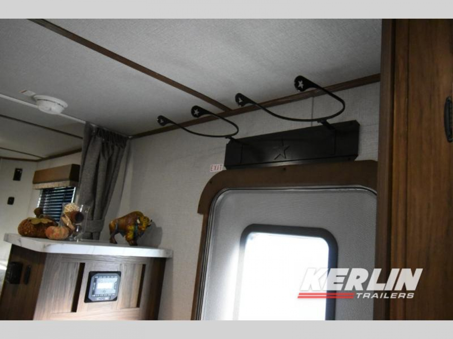 New 2026 Bison Trailers Trailhand TH71116.S Stock Combo Horse Trailer