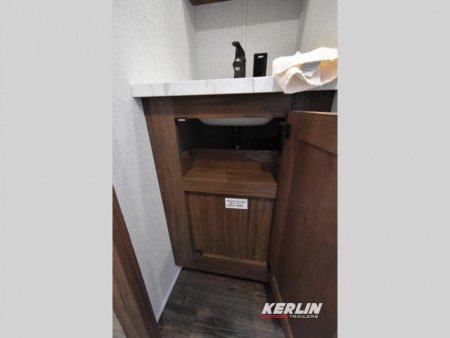 New 2026 Bison Trailers Trailhand TH71116.S Stock Combo Horse Trailer