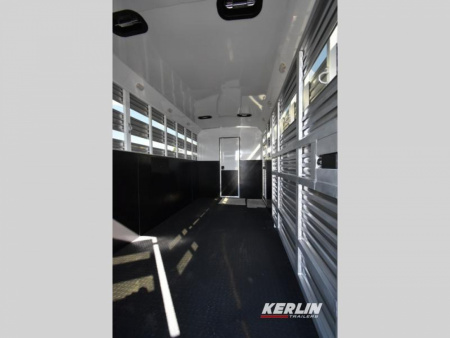 New 2026 Bison Trailers Trailhand TH71116.S Stock Combo Horse Trailer