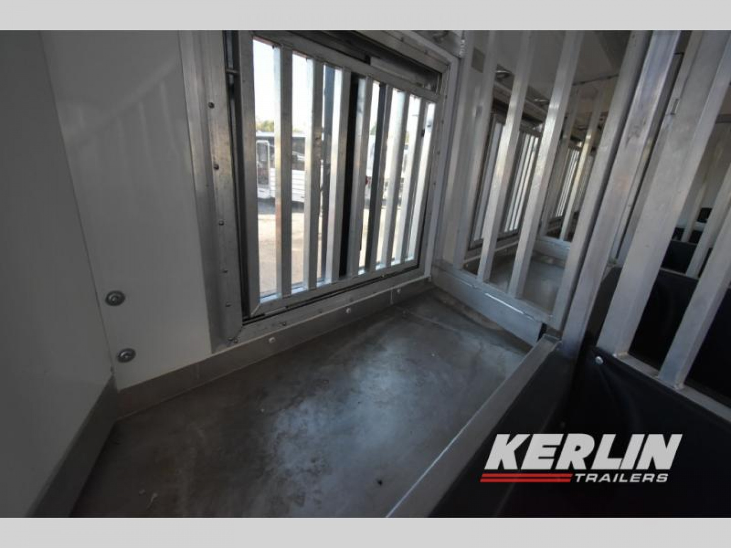 Used 2015 Kiefer Genesis 8410