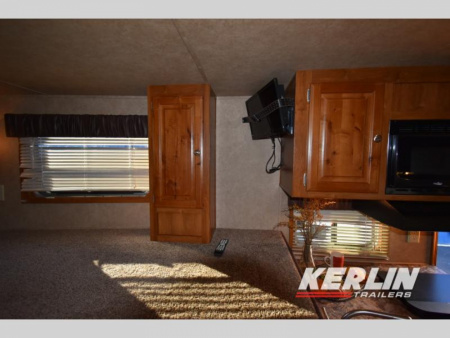 Used 2015 Kiefer Genesis 8410