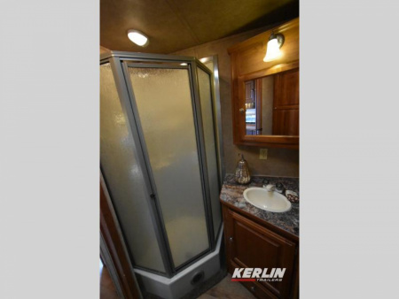 Used 2015 Kiefer Genesis 8410