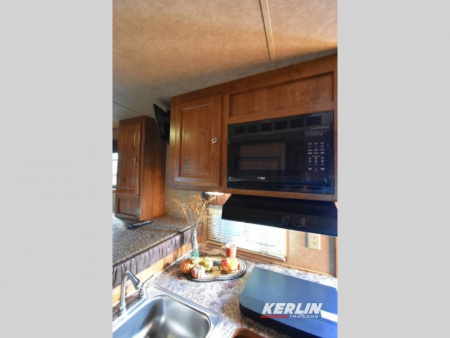 Used 2015 Kiefer Genesis 8410