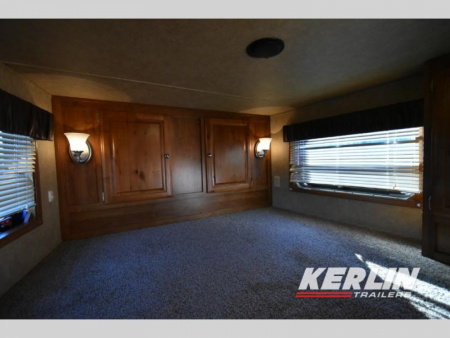 Used 2015 Kiefer Genesis 8410