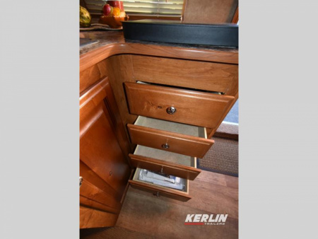 Used 2015 Kiefer Genesis 8410