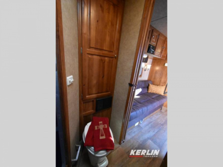 Used 2015 Kiefer Genesis 8410