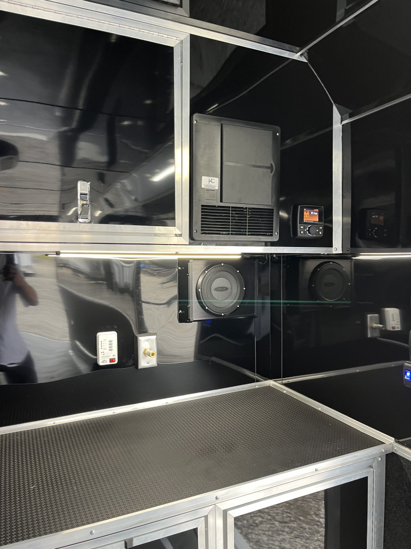 New 2026 Haulmark 34 Bathoom Race Trailer, Air Prep PKG, Awning, Polycor, Insulated, Window, 54" ALX Slide Out Step, A/C + Heat