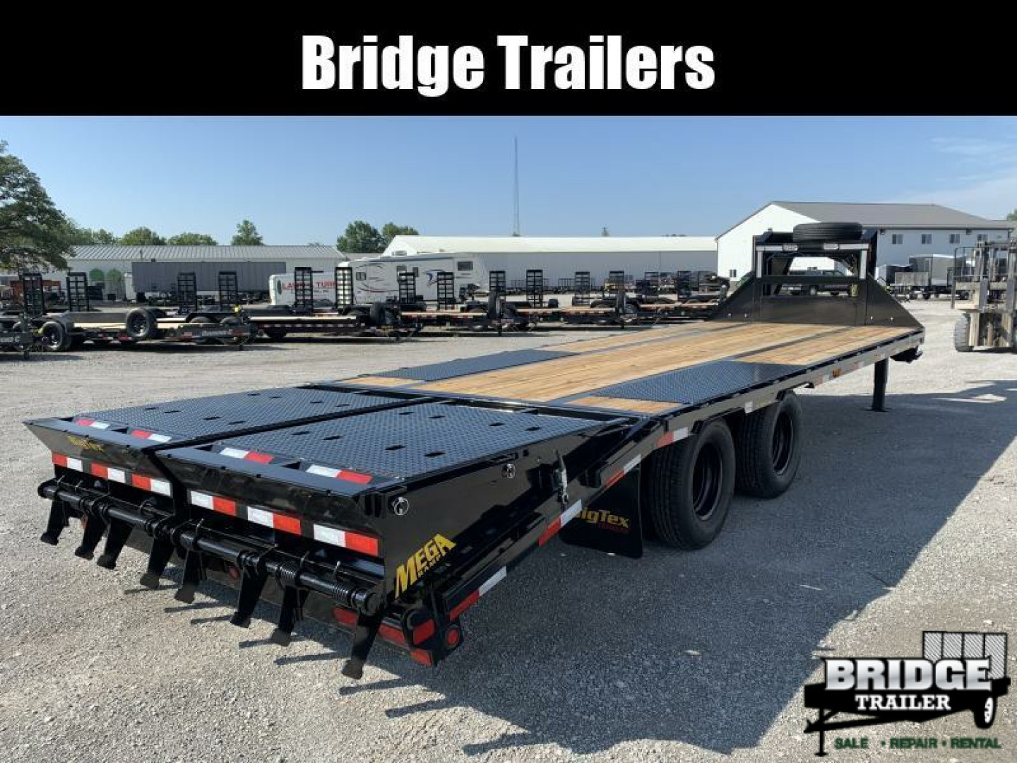 New 2026 Big Tex Trailers 22GN-25D5A-MR (20' + 5' X 102") 23.9K Mega Ramp Flatbed Trailer