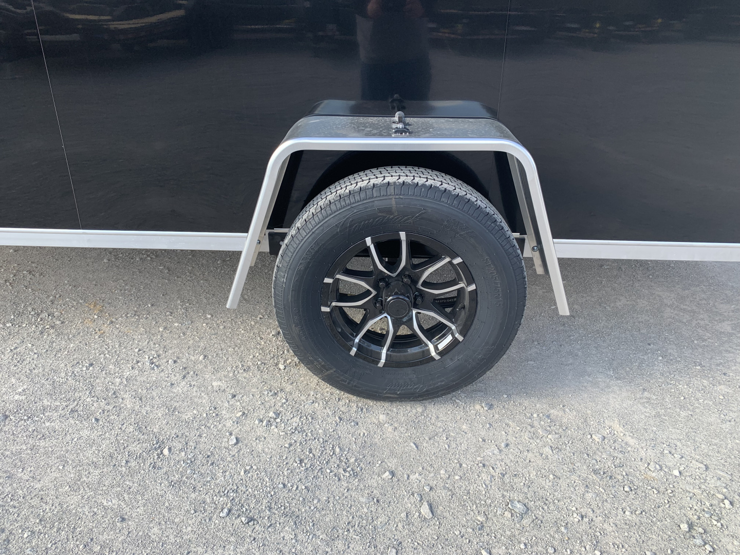 New 2026 NEO Trailers NAV126SR (6' X 12') 2.9K V-Nose Cargo / Enclosed Trailer