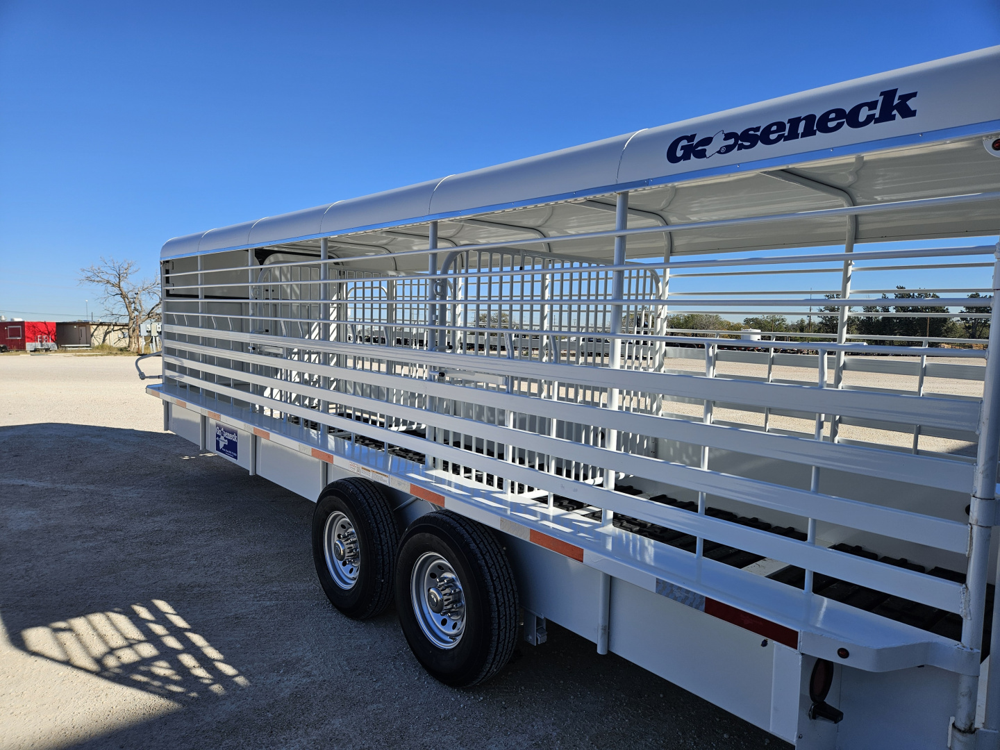New 2025 Gooseneck Mfg 24' 17.5K Stock Trailer w/ Rubber Cleated Foor