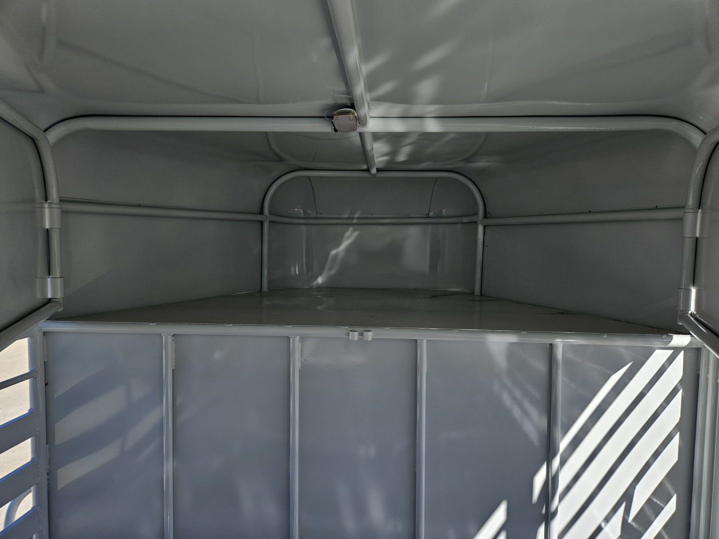 New 2025 Gooseneck Mfg 24' 17.5K Stock Trailer w/ Rubber Cleated Foor