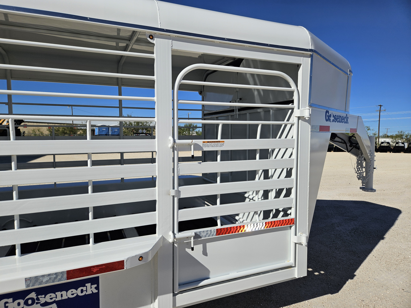 New 2025 Gooseneck Mfg 24' 17.5K Stock Trailer w/ Rubber Cleated Foor