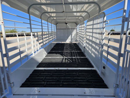 New 2025 Gooseneck Mfg 24' 17.5K Stock Trailer w/ Rubber Cleated Foor