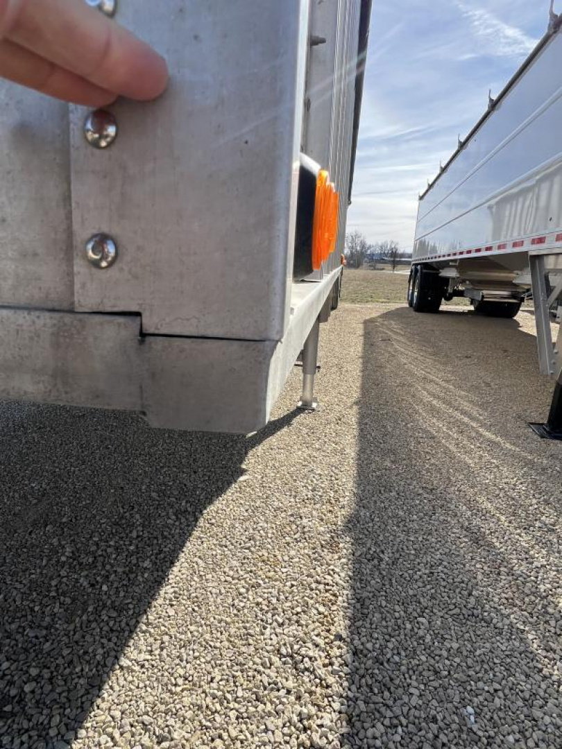 Used 2022 Cornhusker HOPPER Grain Hopper