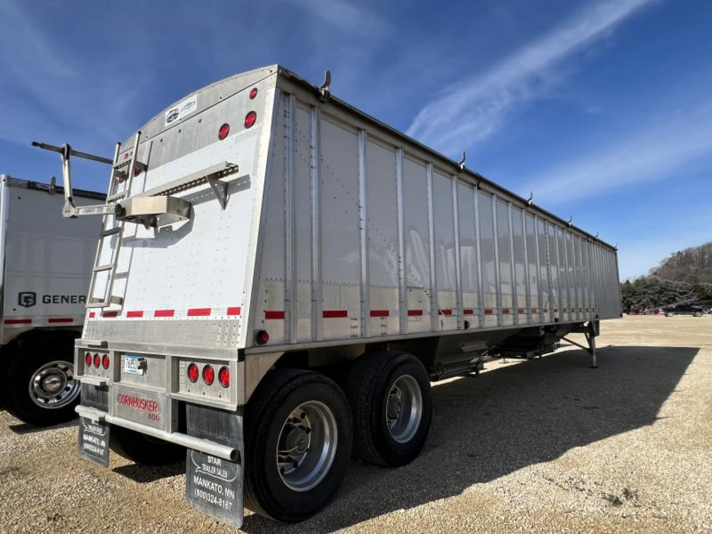 Used 2022 Cornhusker HOPPER Grain Hopper