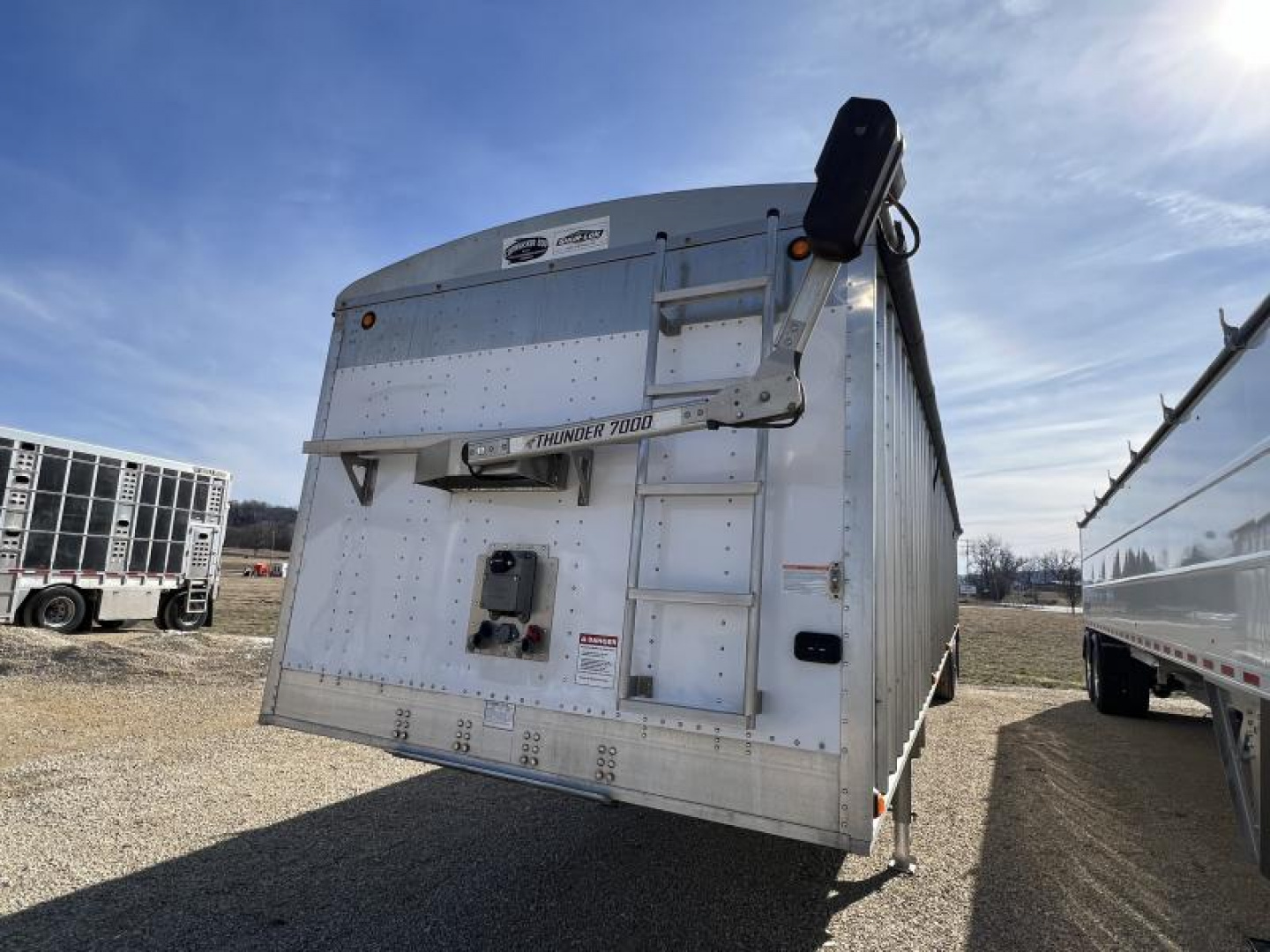 Used 2022 Cornhusker HOPPER Grain Hopper