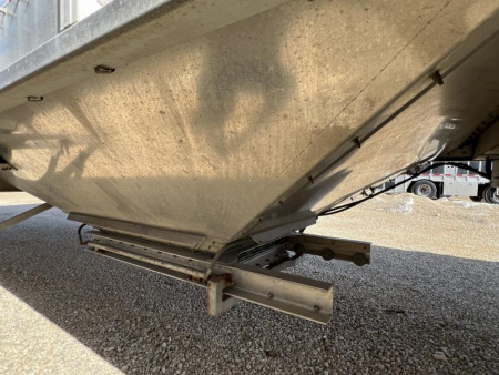 Used 2022 Cornhusker HOPPER Grain Hopper