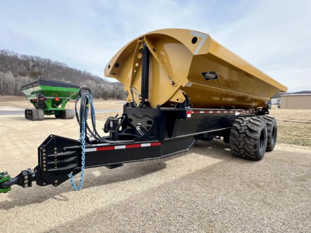 New 2024 SmithCo CP30 Side Dump Trailer