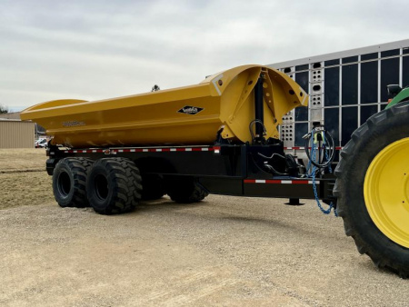 New 2024 SmithCo CP30 Side Dump Trailer