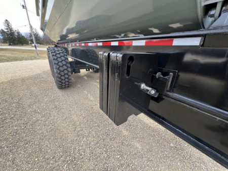 New 2024 SmithCo CPSHV20 Side Dump Trailer