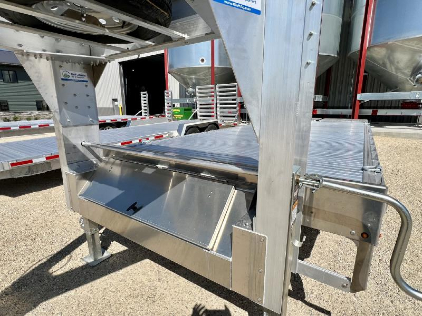 New 2024 Eby Trailers GN16K Flatbed Trailer