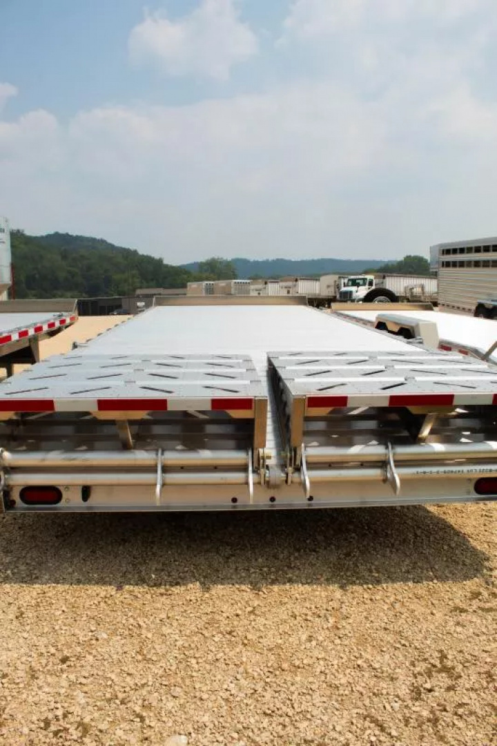 New 2025 EBY DO16K Flatbed Trailer