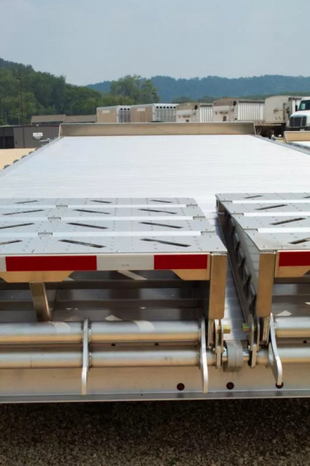 New 2025 EBY DO16K Flatbed Trailer