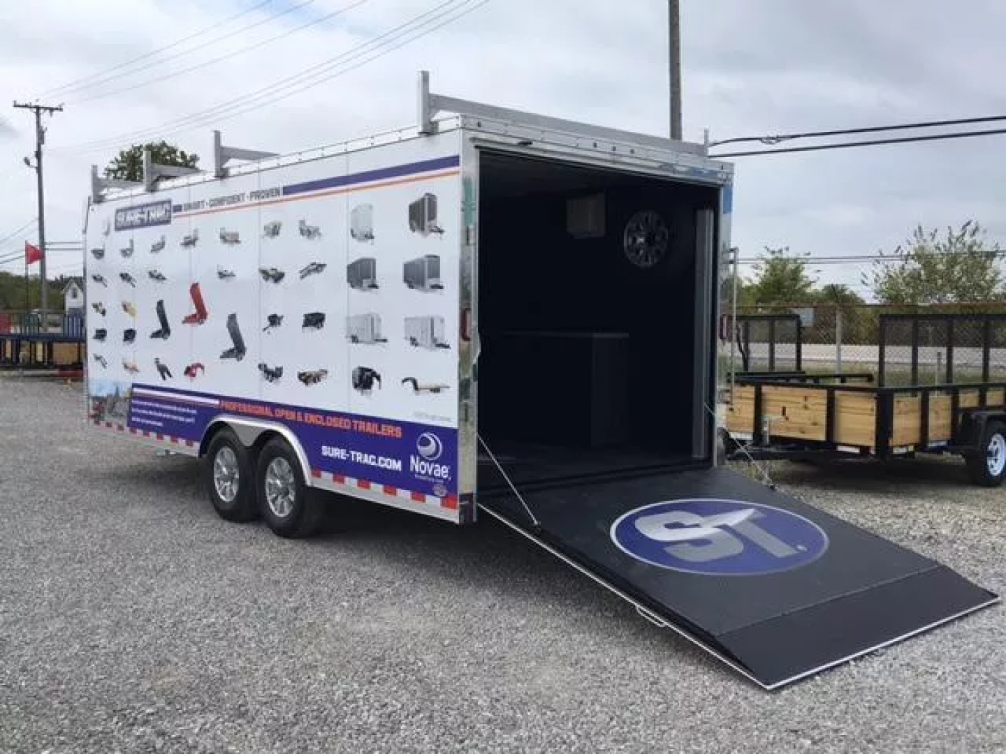 New 2025 Sure-Trac 8.5x20 14K Contractor Pro Enclosed Cargo Trailer