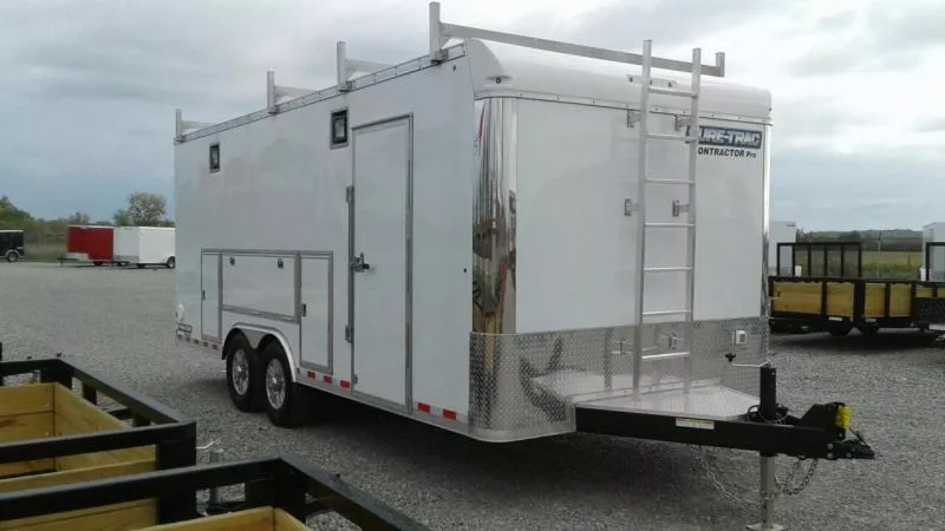 New 2025 Sure-Trac 8.5x20 14K Contractor Pro Enclosed Cargo Trailer