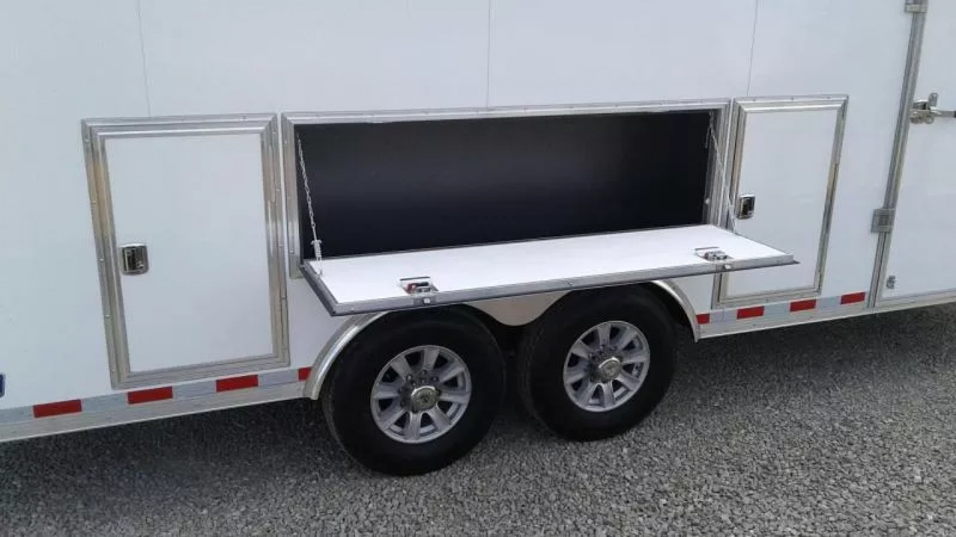 New 2025 Sure-Trac 8.5x20 14K Contractor Pro Enclosed Cargo Trailer