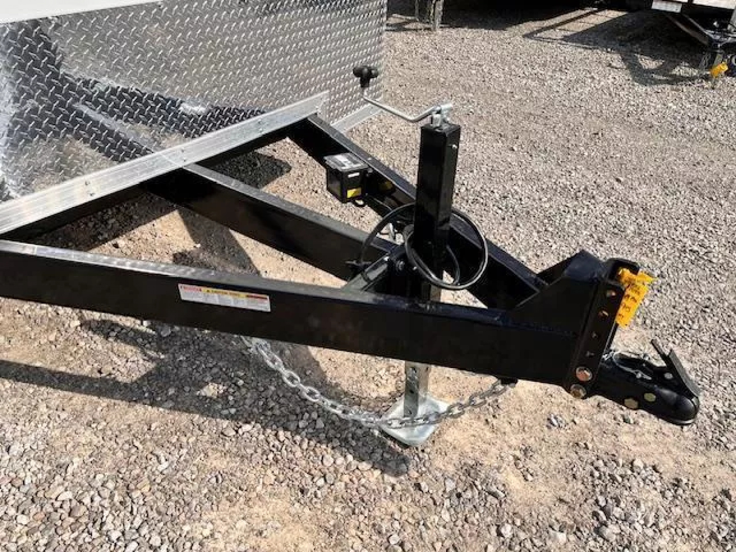 New 2025 Sure-Trac 8.5 x 20 Landscape Pro Enclosed Round Top Cargo Trailer  10K