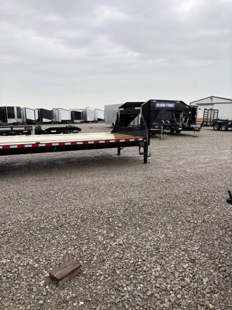 New 2025 Sure-Trac 8.5x20+5 Heavy Duty Low Profile Gooseneck Beavertail Deckover Trailer 15K