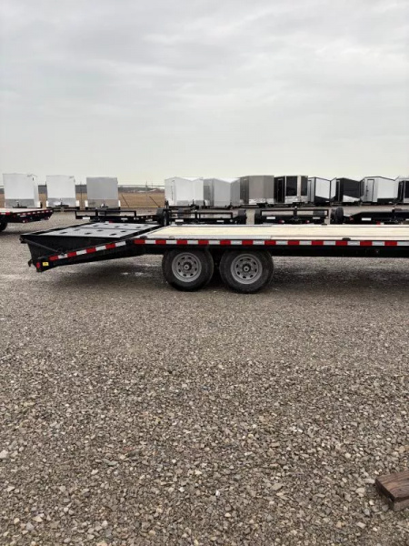 New 2025 Sure-Trac 8.5x20+5 Heavy Duty Low Profile Gooseneck Beavertail Deckover Trailer 15K
