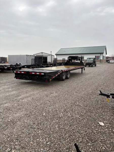 New 2025 Sure-Trac 8.5x20+5 Heavy Duty Low Profile Gooseneck Beavertail Deckover Trailer 15K
