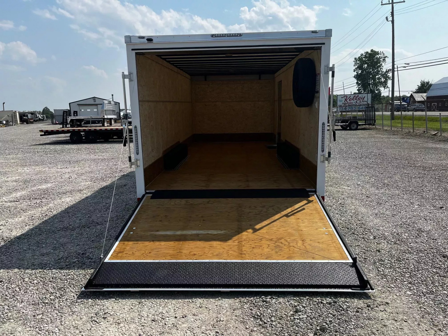 New 2025 Bravo Trailers 8.5x20 10K Green Pro Enclosed Trailer