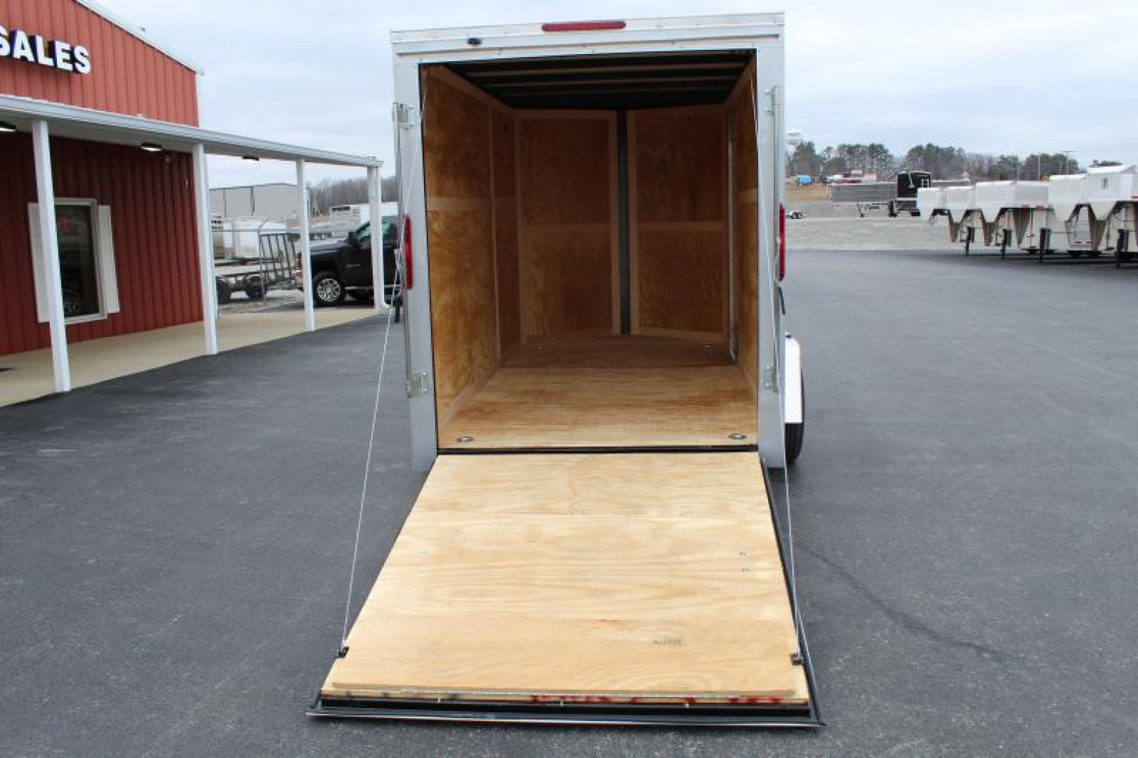 New 2025 Homesteader Trailers INTREPID Cargo / Enclosed Trailer