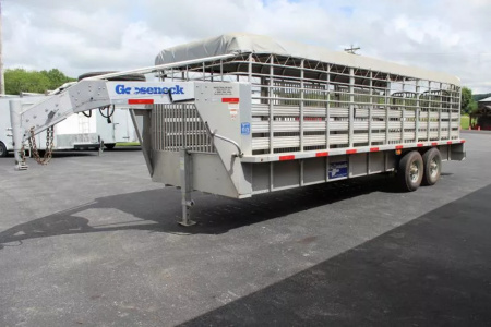 Used 2020 Gooseneck ALUMINUM Stock / Stock Combo Trailer