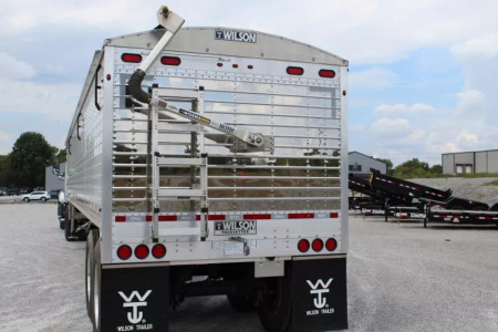 Used 2022 Wilson Trailer Company HOPPER BOTTOM