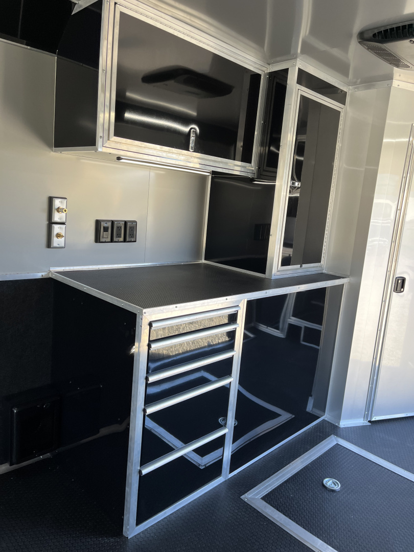 New 2026 Haulmark 34 Bathoom Race Trailer, Air Prep PKG, Awning, Polycor, Insulated, Window, 54" ALX Slide Out Step, A/C + Heat