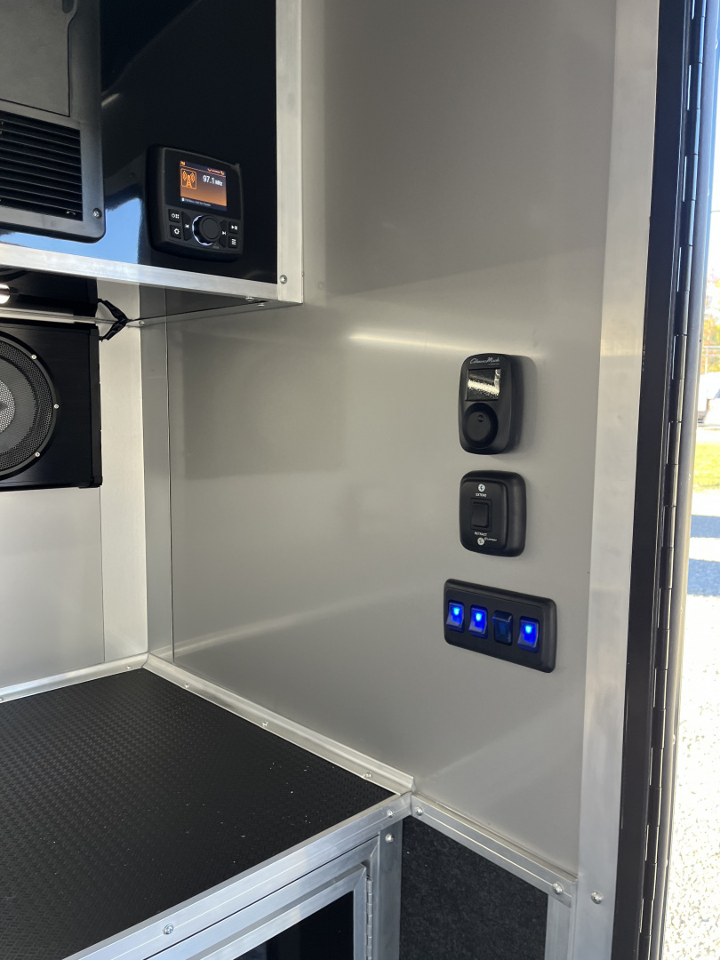 New 2026 Haulmark 34 Bathoom Race Trailer, Air Prep PKG, Awning, Polycor, Insulated, Window, 54" ALX Slide Out Step, A/C + Heat