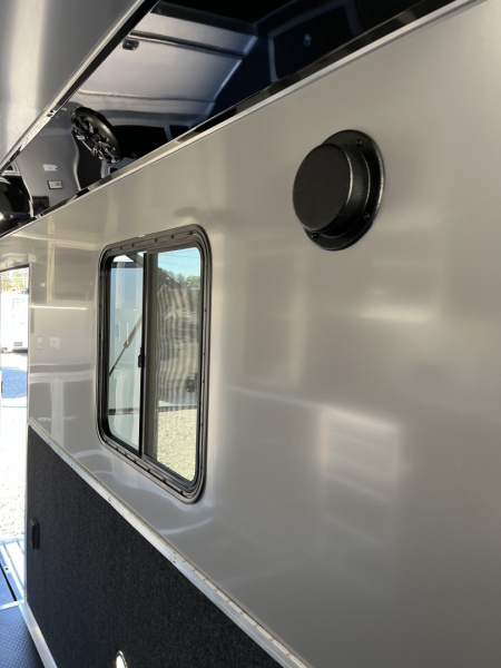 New 2026 Haulmark 34 Bathoom Race Trailer, Air Prep PKG, Awning, Polycor, Insulated, Window, 54" ALX Slide Out Step, A/C + Heat