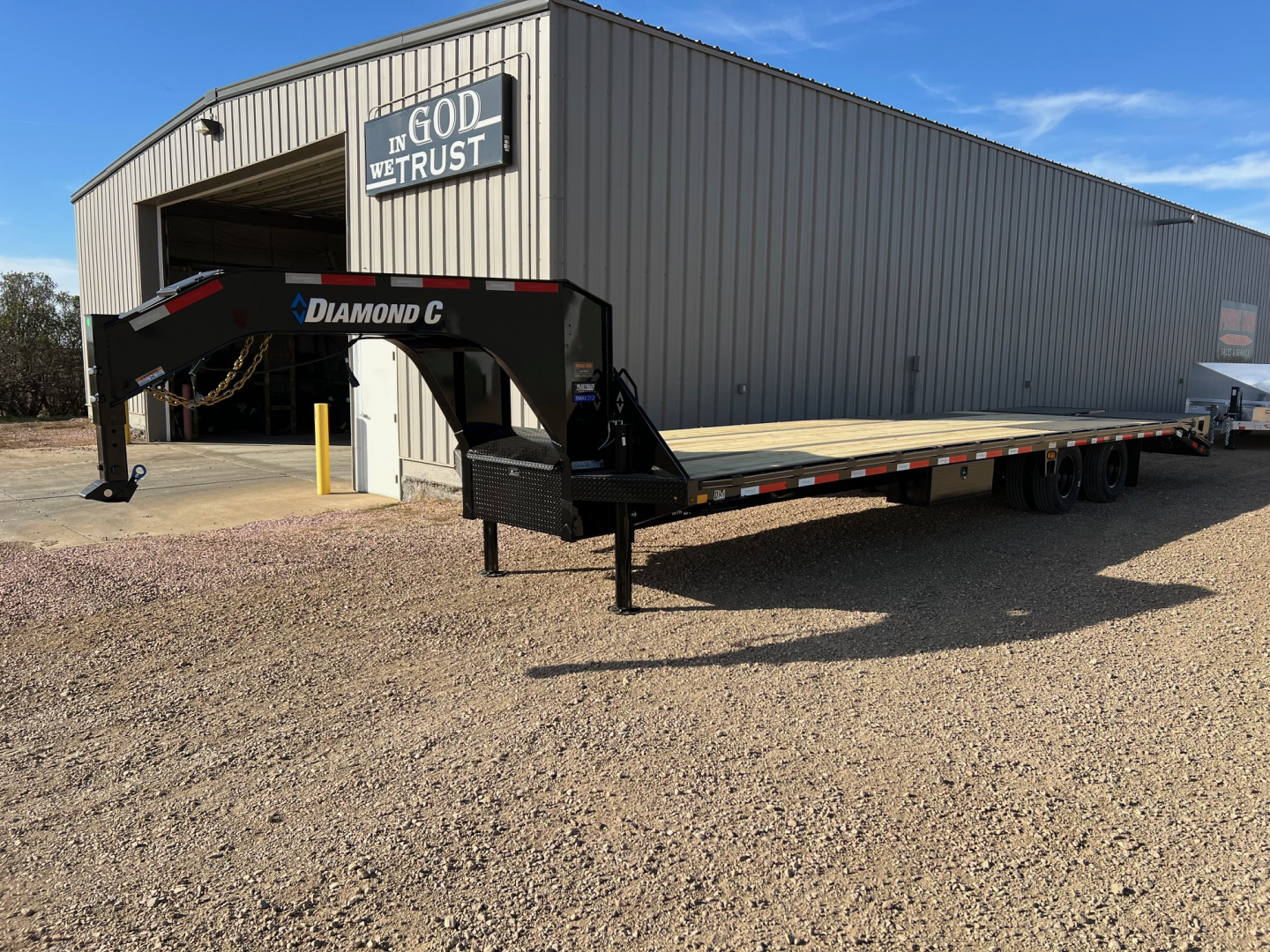 New 2026 Diamond C Trailers 32' FMAX212MR Gooseneck Flatbed Trailer