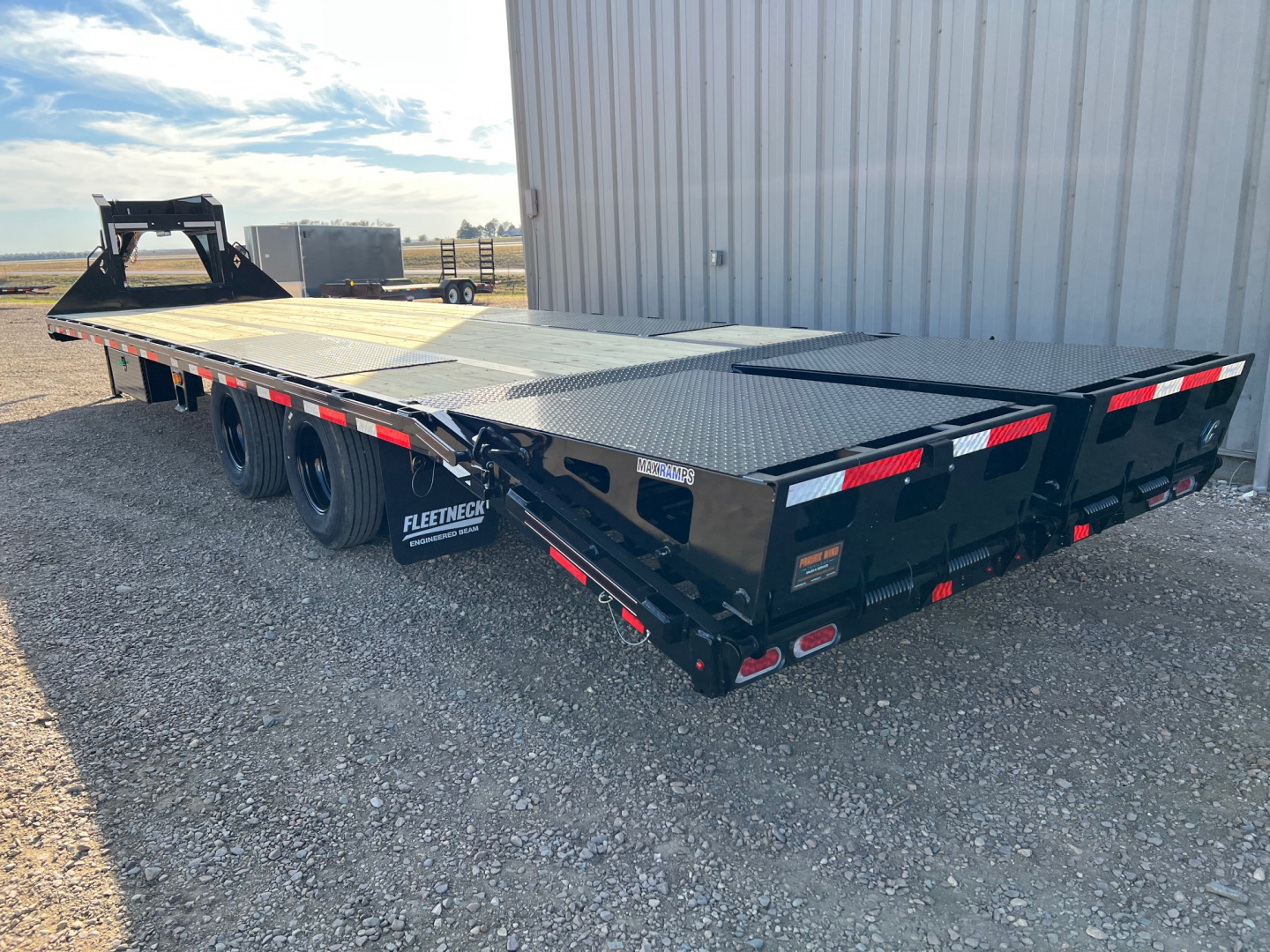 New 2026 Diamond C Trailers 32' FMAX212MR Gooseneck Flatbed Trailer
