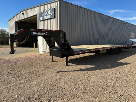New 2026 Diamond C Trailers 32' FMAX212MR Gooseneck Flatbed Trailer