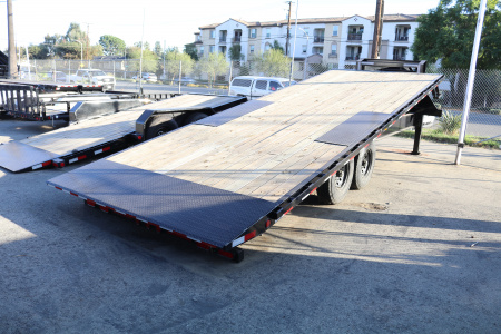 New 2025 PJ Trailers T9 Tilt Trailer