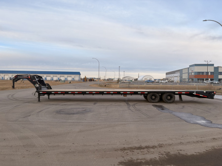 102''X 40' LOW-PRO GOOSE W/ MOUNTAIN RAMPS 25900LB GVW - Image 3