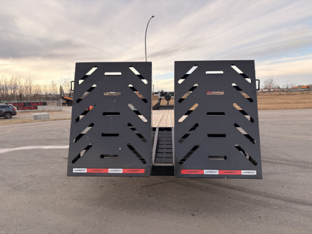 102''X 40' LOW-PRO GOOSE W/ MOUNTAIN RAMPS 25900LB GVW - Image 6