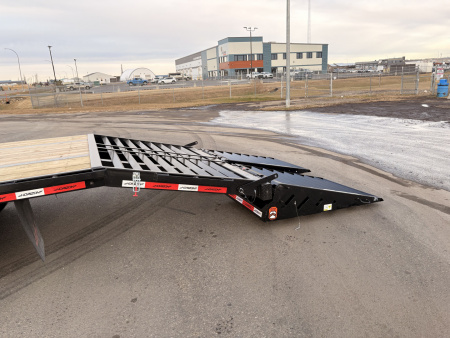 102''X 40' LOW-PRO GOOSE W/ MOUNTAIN RAMPS 25900LB GVW - Image 8