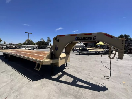 New 2025 Diamond C Trailers 8.5FT X 35FT 40K GVW Equipment Trailer