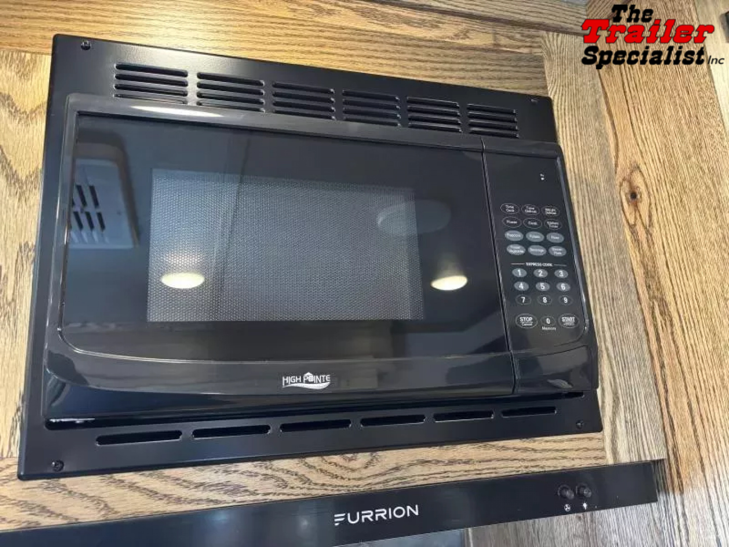 New 2026 Lakota CHARGER STOCK LQ Horse Trailer